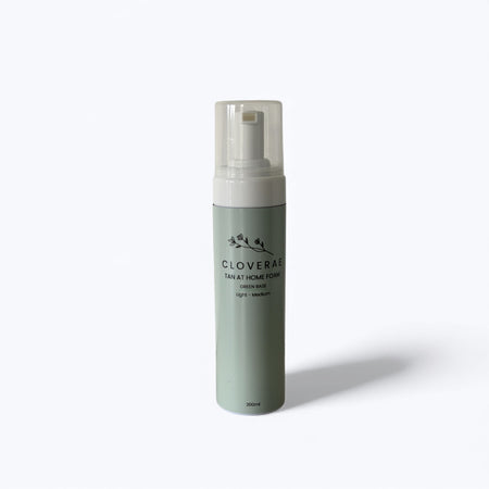 CLOVERAE TAN AT HOME FOAM GREEN BASES LIGHT - MEDIUM
